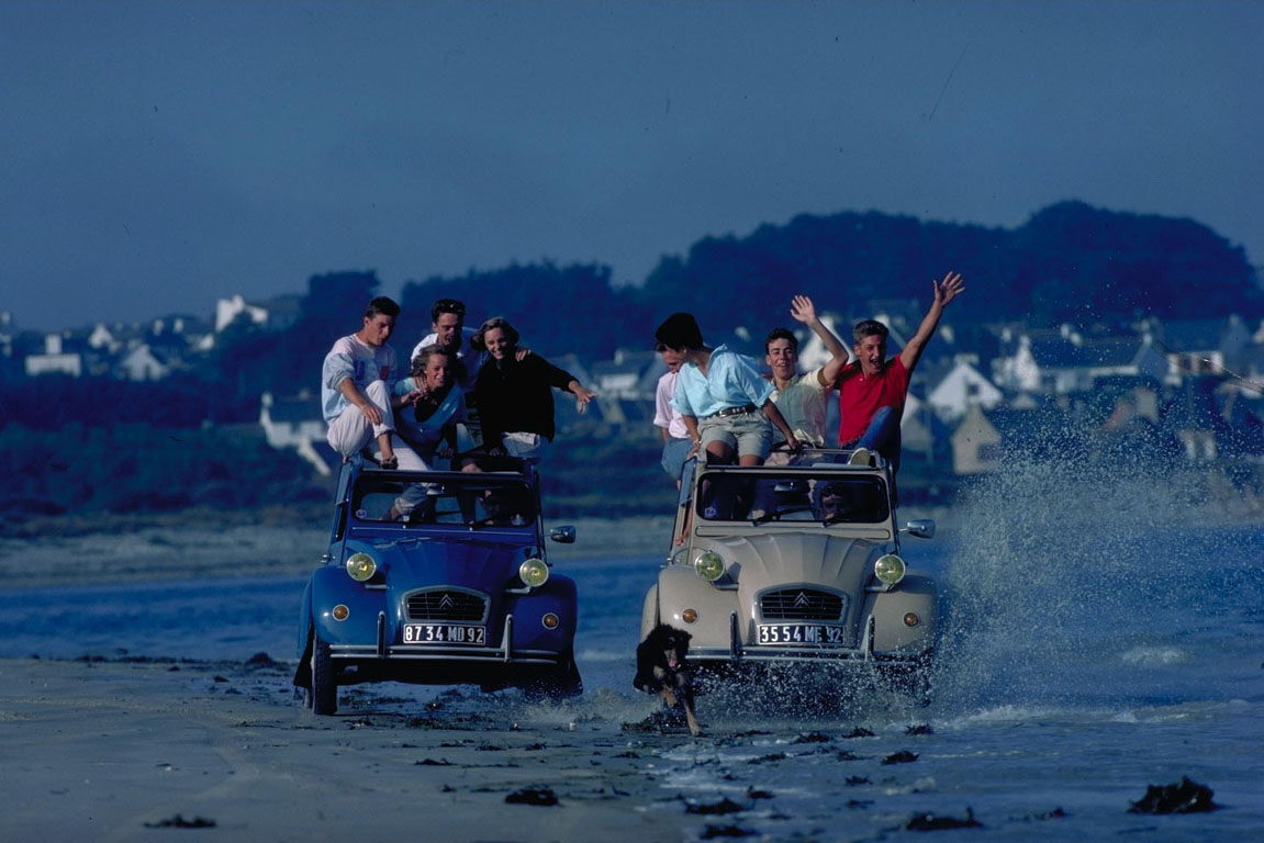 Citroen 2 CV 003.jpg